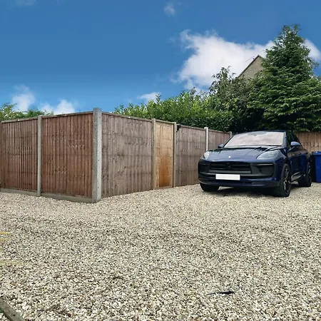 펜션 Luxurious In Yorkshire With Parking Hemingbrough